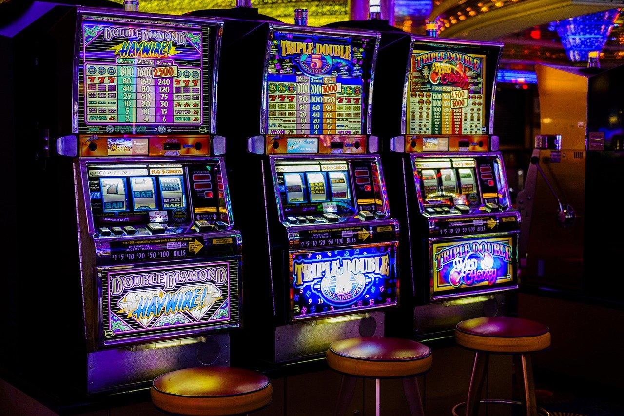 Playing Online Slot Machines on Your Mobile